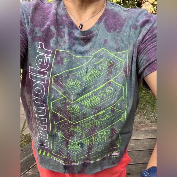 Nintendo Controller Game Atari Vintage Crop Tee Shirt Top Anime Distressed Boxy - Picture 1 of 5